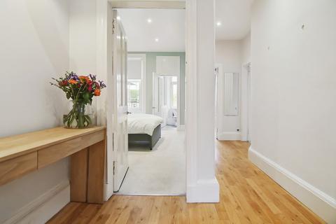 2 bedroom apartment to rent, 3/2, 55 Airlie Street, Hyndland, G12 9SP