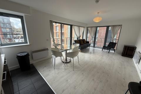 2 bedroom apartment to rent, Islington Gates, Birmingham B3