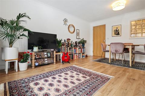 undefined, Kings Road, Surrey GU21