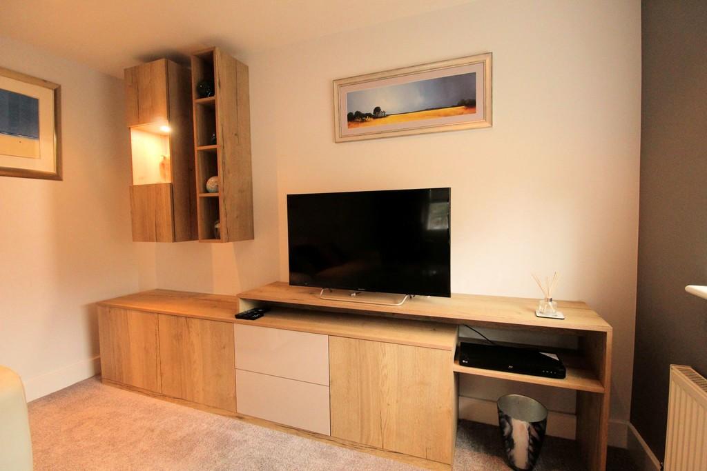 Fitted unit