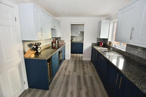 3 bedroom detached house for sale, Fern Road, Aller Park, NEWTON ABBOT, Devon.