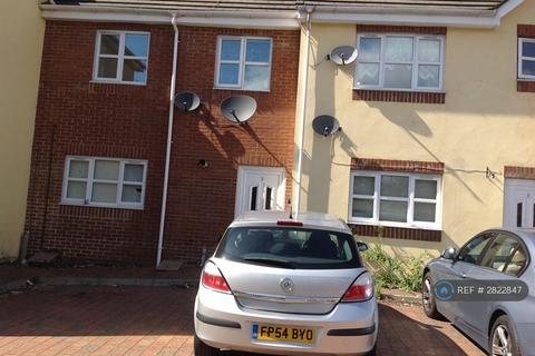 undefined, Blenheim Court, Luton, LU3