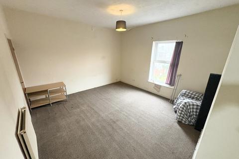 2 bedroom terraced house to rent, Brindley Street, Manchester, M27