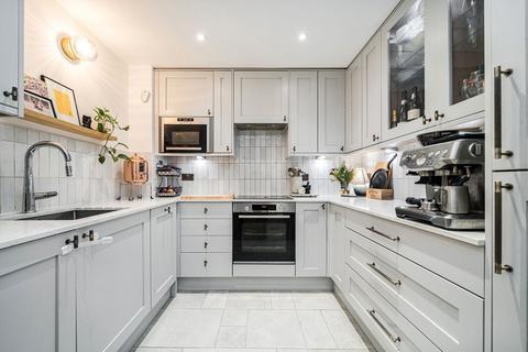 2 bedroom flat for sale - Moore House, London E14
