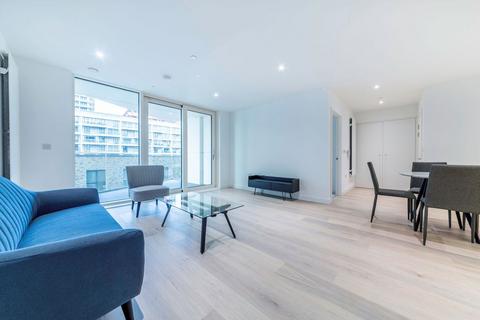 1 bedroom flat to rent, Royal Crest Avenue, London E16