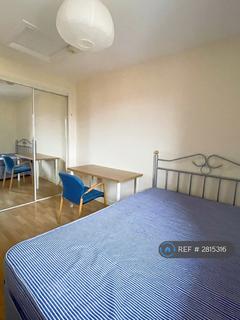 3 bedroom flat to rent, Lymburn Street, Glasgow, G3