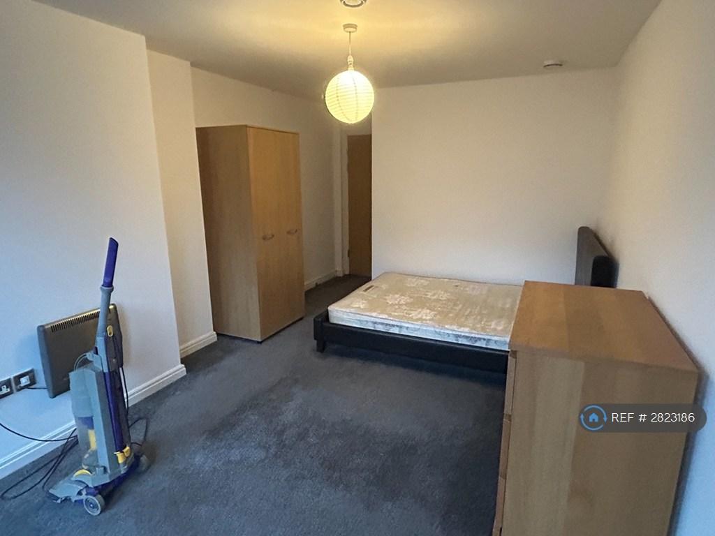 Bedroom 1 (Downstairs)