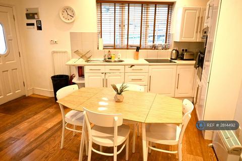 undefined, St Peters Street, London, N1
