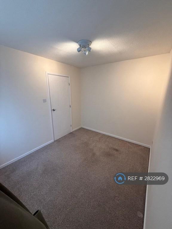 Bedroom B1