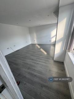 undefined, G T House, Luton, LU1