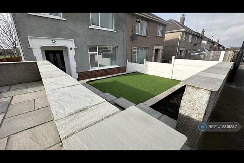 3 bedroom semi-detached house to rent, Tan Hill Drive, Lancaster, LA1