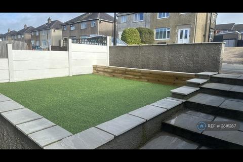 3 bedroom semi-detached house to rent, Tan Hill Drive, Lancaster, LA1