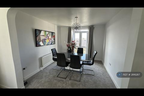 3 bedroom semi-detached house to rent, Tan Hill Drive, Lancaster, LA1