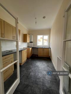 1 bedroom flat to rent, Meteor Road, Westcliff-On-Sea, SS0