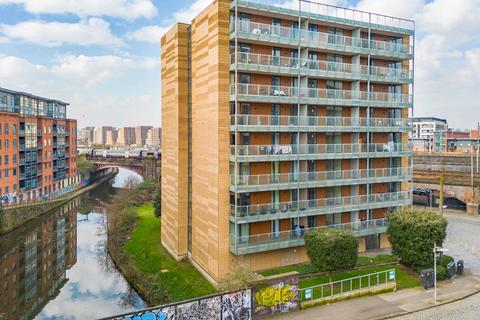 2 bedroom apartment for sale - 5 Kelso Place, Manchester M15