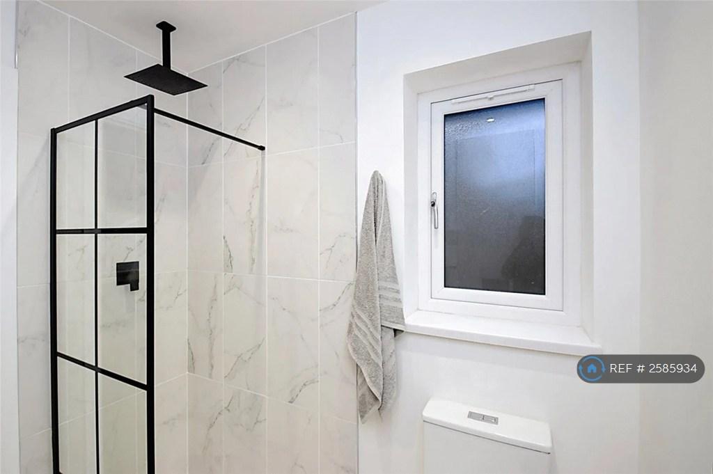 En Suite To Master