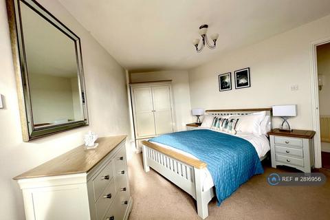 undefined, Sens Close, Chester, CH1