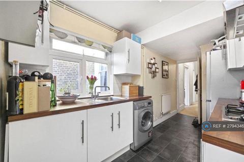 1 bedroom flat to rent, Stanlake Road, London, W12