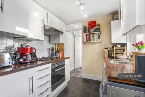 1 bedroom flat to rent, Stanlake Road, London, W12