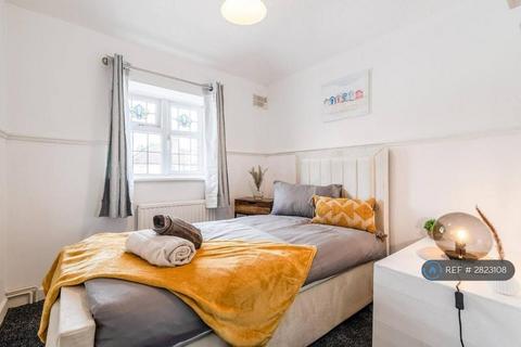 undefined, Scott Road, Grays, RM16