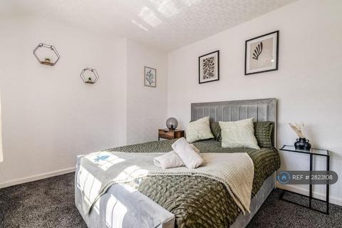 undefined, Scott Road, Grays, RM16