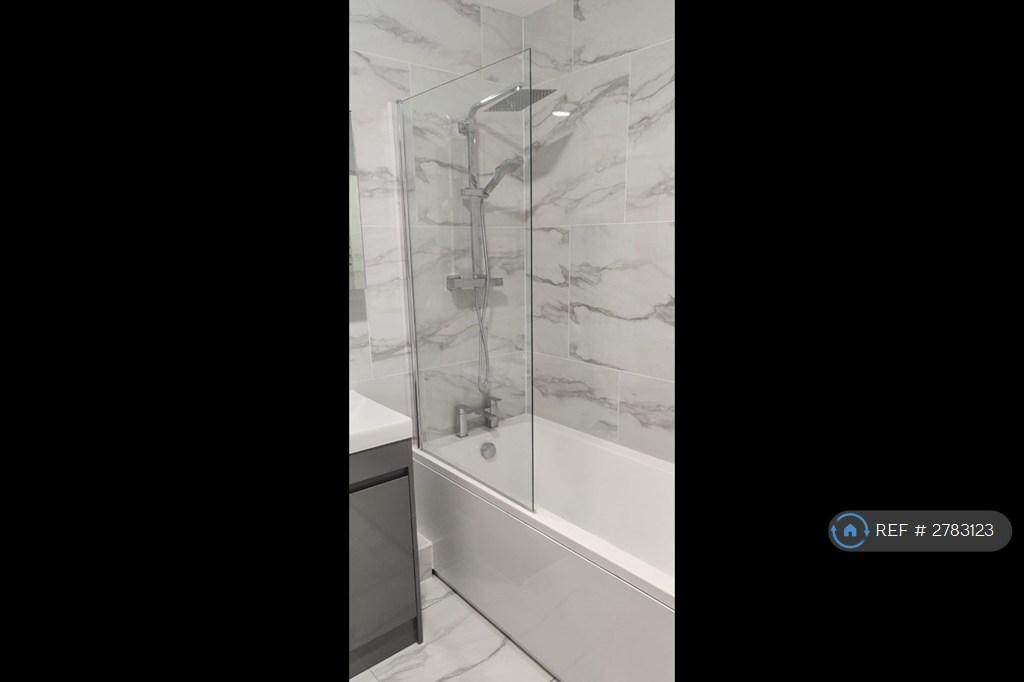 Bathroom3
