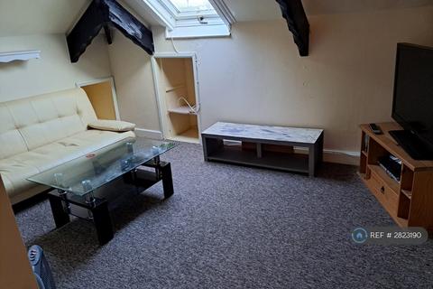 1 bedroom flat to rent, Priory House, Launceston, PL15
