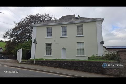 1 bedroom flat to rent, Priory House, Launceston, PL15