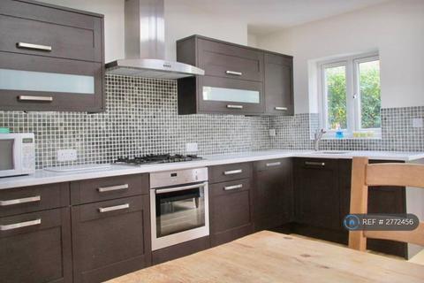 undefined, Glenavon Road, London, E15