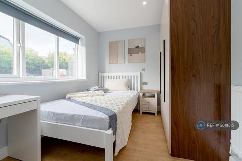 undefined, Kingston Road, Leatherhead, KT22
