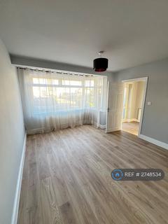 undefined, London, London, RM13
