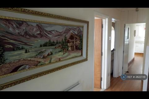 undefined, Locarno Road, Greenford, UB6
