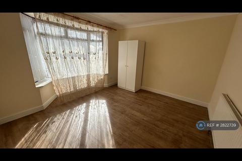 undefined, Locarno Road, Greenford, UB6