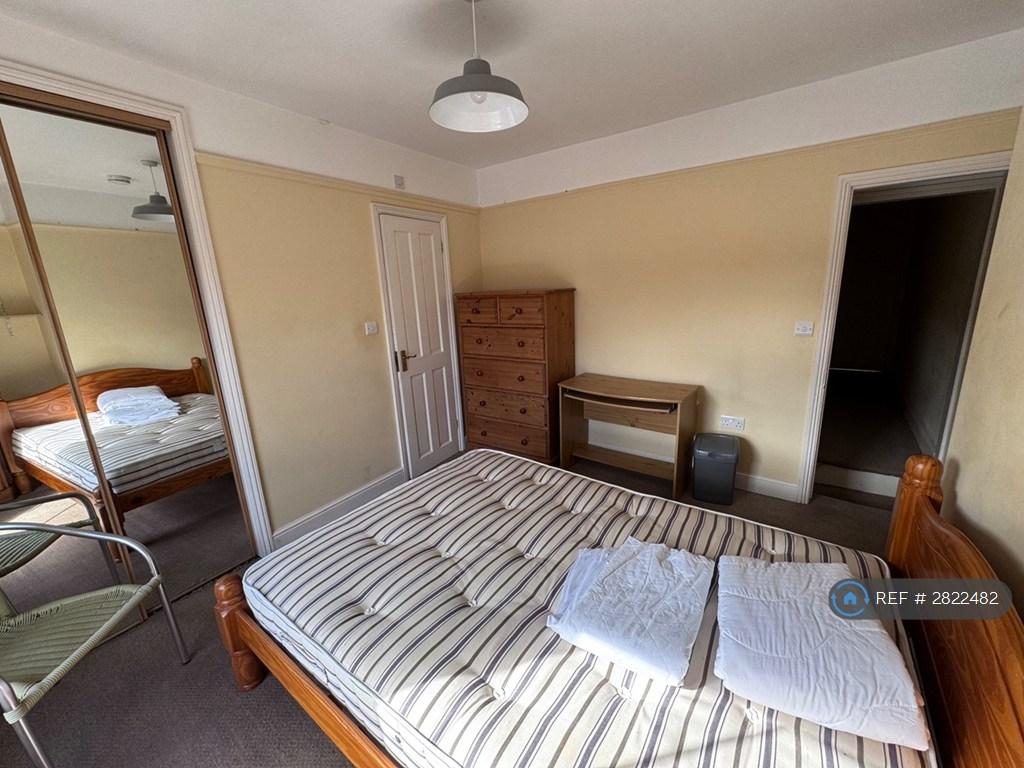 2nd Bedroom 2