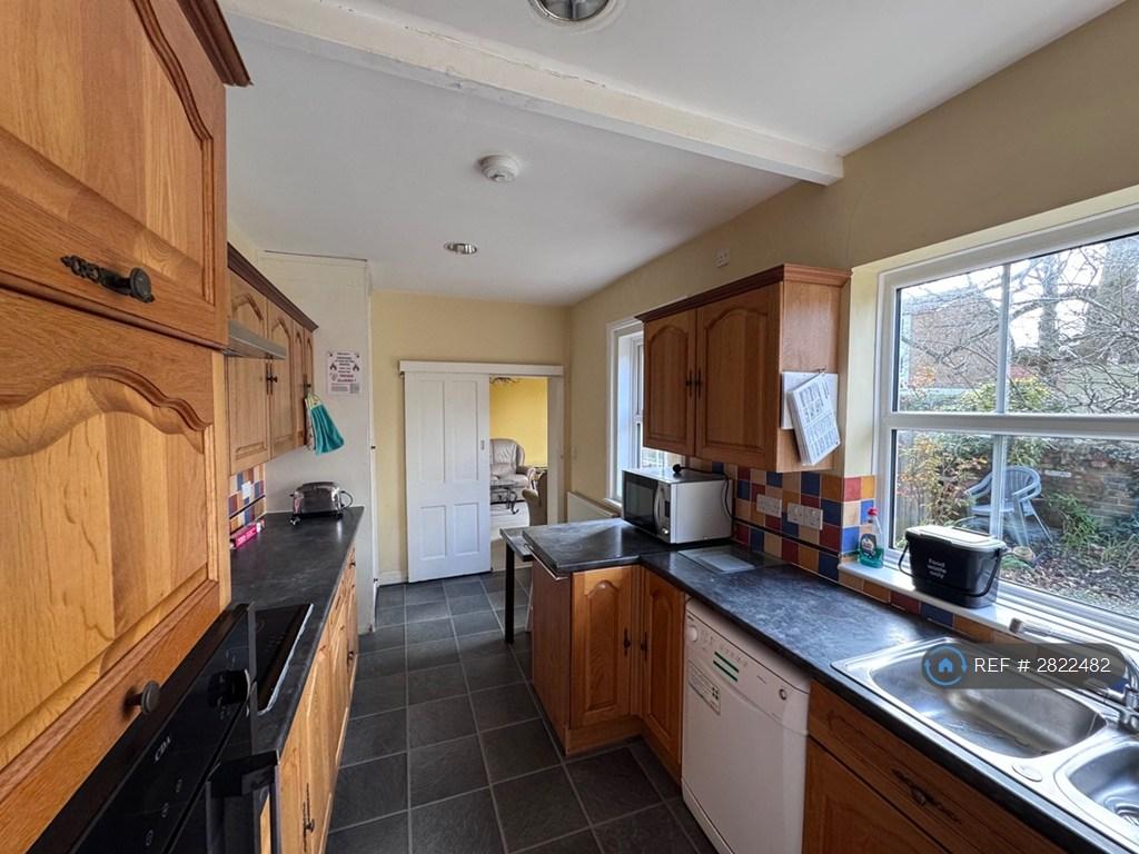 Kitchen 2