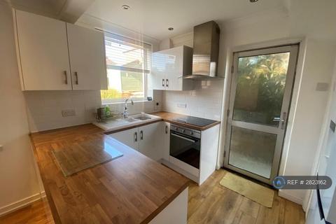 undefined, Raynville Avenue, Leeds, LS13