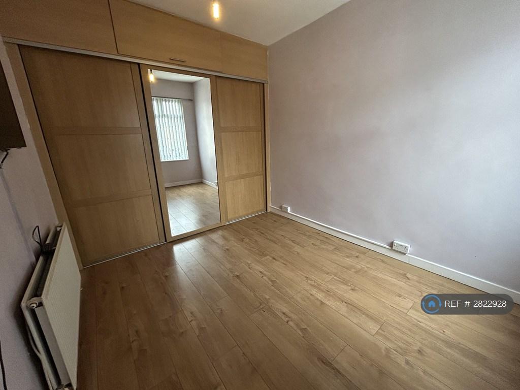 Double Bedroom One With Fitted Sliderobes