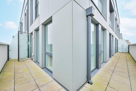 2 bedroom flat for sale, Whelan Road, Acton, London, W3