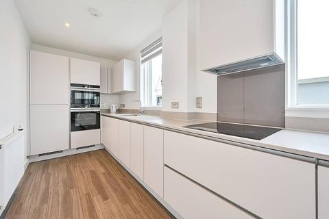 2 bedroom flat for sale, Whelan Road, Acton, London, W3