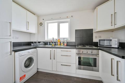 undefined, Anstice Close, Grove Park, London, W4