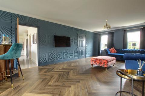 5 bedroom detached house for sale, The Rings, Ingleby Barwick