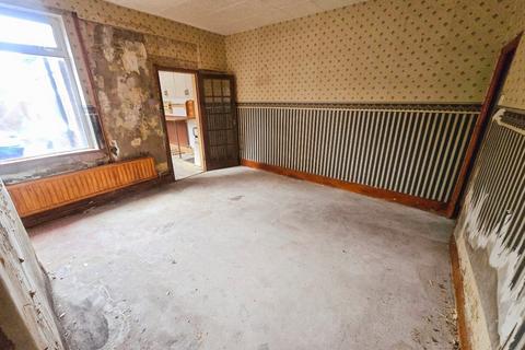 2 bedroom end of terrace house for sale, City Road, Greater Manchester WN5