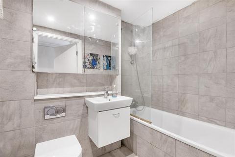 2 bedroom flat to rent, Colorado Building, Greenwich