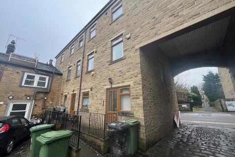 Town Street, Armley, LEEDS