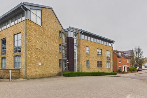 2 bedroom flat to rent - Soper Square, Harlow CM17