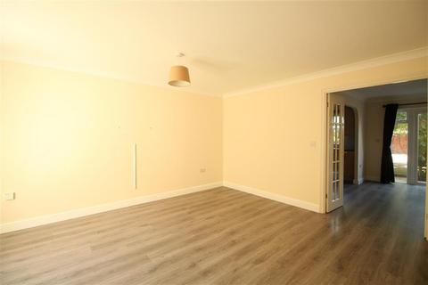 undefined, Christopher Bushell Way, Kennington, ASHFORD
