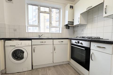 2 bedroom apartment to rent, Queens Road, Clifton, BRISTOL