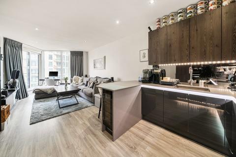 2 bedroom flat for sale, Juniper Drive, Battersea Reach, London, SW18