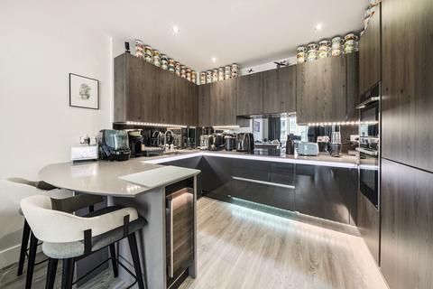 2 bedroom flat for sale, Juniper Drive, Battersea Reach, London, SW18