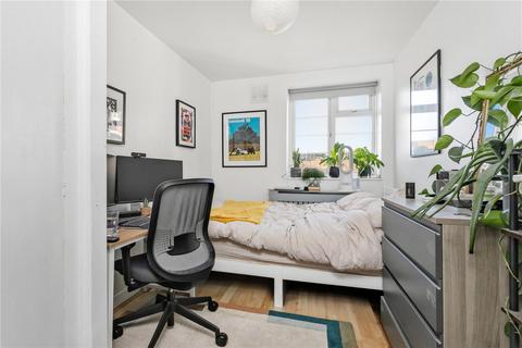 3 bedroom apartment for sale, Frampton Park Road, London, E9